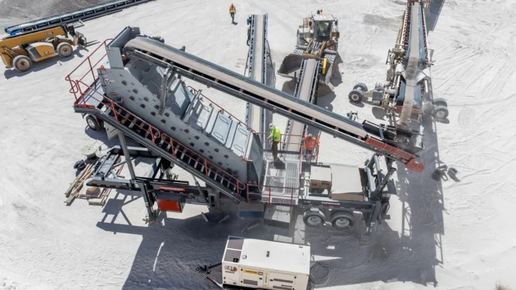 Superior Independence HFS in aggregate processing spread
