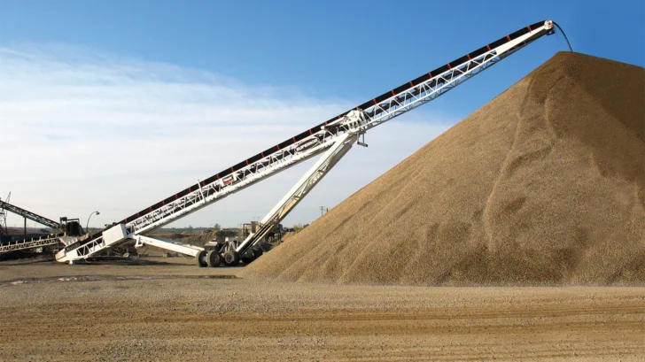 Superior stacking aggregate material