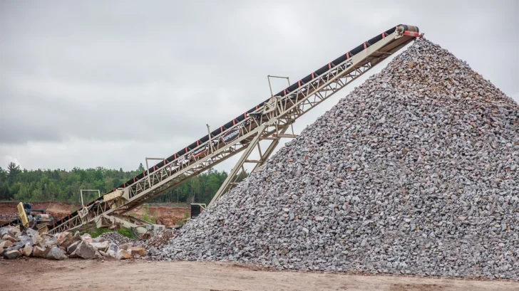 PowerStacker building a large aggregate stockpile