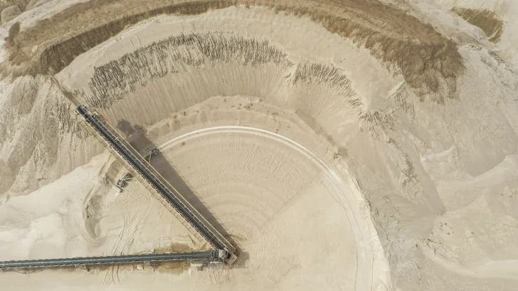 Radial Stacking stockpiling aggregate material