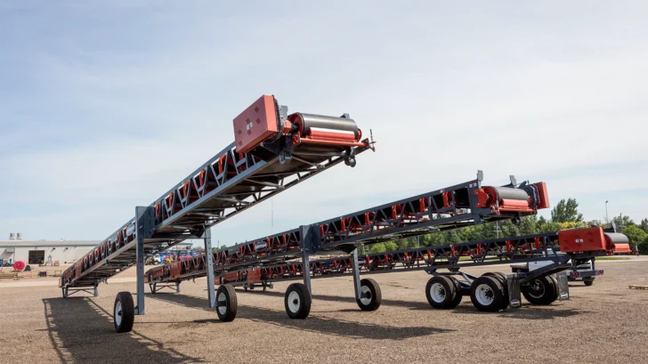 Slide-Pac set up for portable material transfer