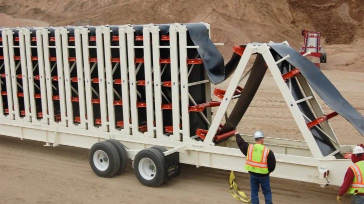 Superior Trailblazer Conveyor being unfolded on site