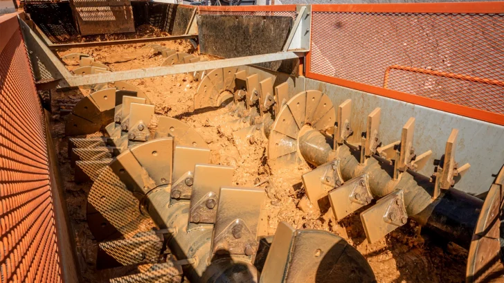 Blade Mill Washer paddles mixing clay-bound aggregate material